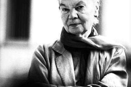 Julia Hartwig