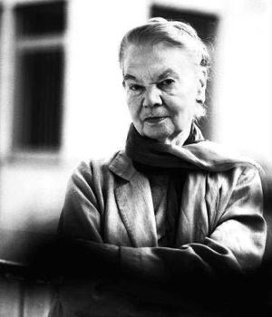 Julia Hartwig